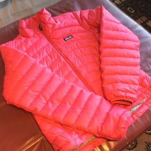 Women’s S. Patagonia down jacket.